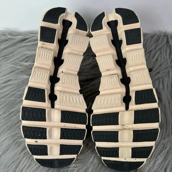 On Running Gray and Orange Performance Athletic Shoes - Picture 6 of 9